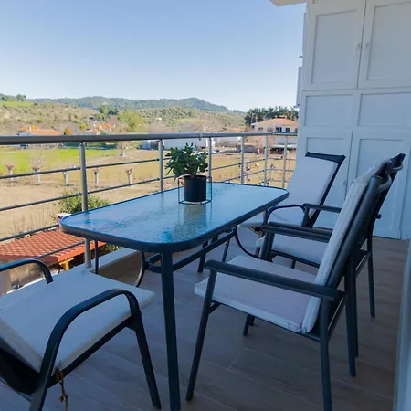 La Marine Apartment *